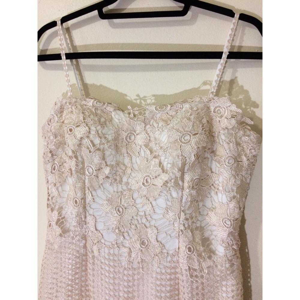Aidan Mattox spaghetti lace top mermaid gown - Picture 6 of 8